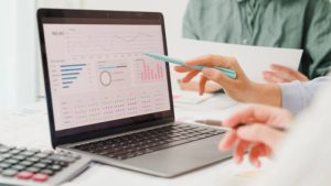 Risk Mitigation: Leveraging Business Credit Data for Secure Partnerships